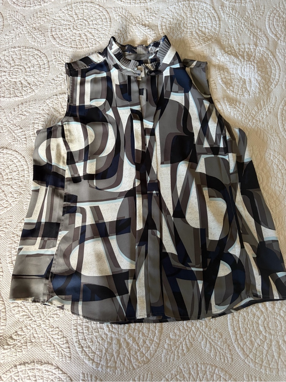 Nic & Zoe Sleeveless Abstract Print Top - Black & Gray